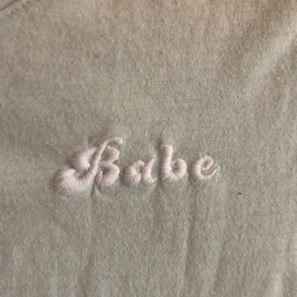 ‘babe’ shirt by kendall and kylie ! - Picture 3 of 3